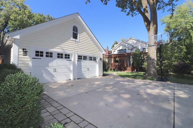 Garage Door Installation In Maple Park Il New Magic Garage Doors Inc