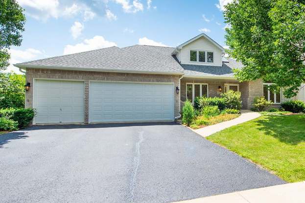 2224 Regency Woods Dr Lisle Il 60532 Mls 10841976 Redfin