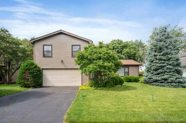 925 Valley View Trl Carol Stream Il 60188 Mls 10430168 Redfin