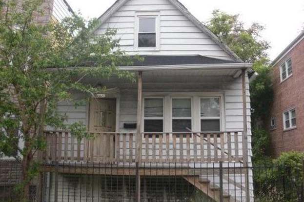 8821 S Cottage Grove Ave Chicago Il 60619 Mls 07233215 Redfin