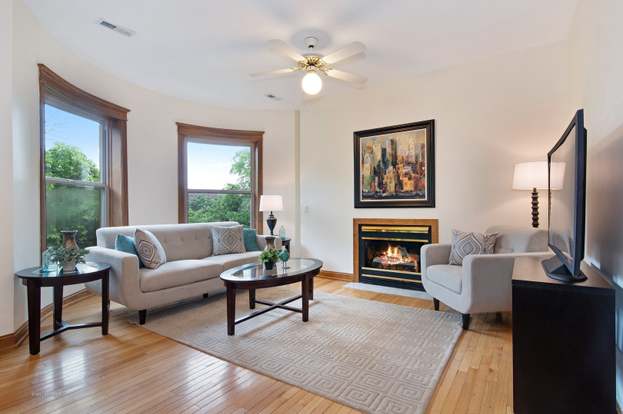 4341 N Kenmore Ave 3 Chicago Il 60613 Mls 09982217 Redfin 4341 N Kenmore Ave 3 Chicago Il 60613