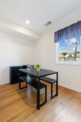 3423 W School St #3423 Chicago IL 60618 MLS# 12030246 Redfin 3423 W School St #3423 Chicago IL 60618 MLS# 12030246 Redfin