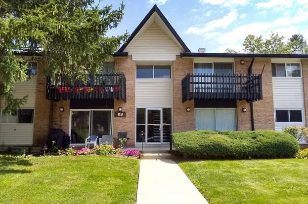 16 W534 Bluff Rd Willowbrook Il 60527 Realtor Com