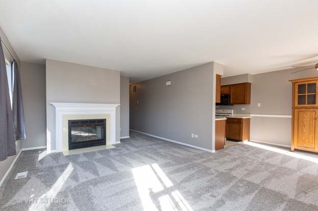 946 Surrey Ln 946 Sleepy Hollow Il 60118 Mls 10580252 Redfin