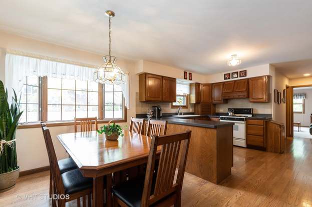 1659 Cass Ave Libertyville Il 60048 Mls 10395259 Redfin