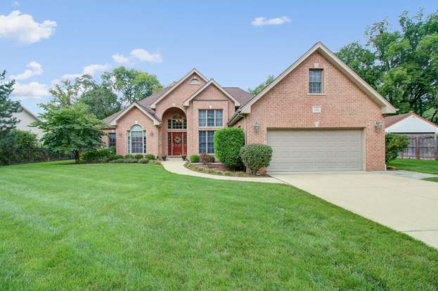 10016 Potter Rd Des Plaines Il 60016 Mls 10635314 Redfin