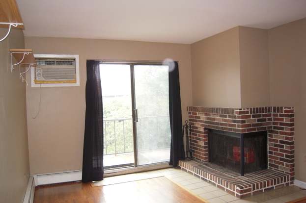 1674 Ishnala Dr 201 Naperville Il 60565 Mls 10018324 Redfin