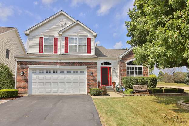 2709 Sallmon Ave Waukegan Il 60087 Mls 10737234 Redfin