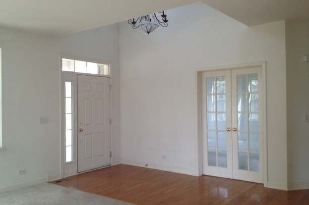 2724 Moraine Valley Rd Wauconda Il 60084 Mls 08424369 Redfin