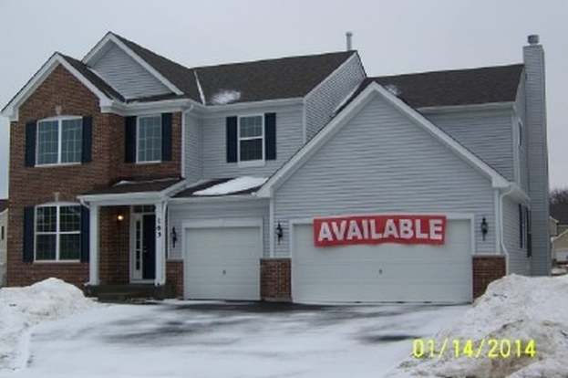 163 Ashton Ln Crystal Lake Il 60014 Mls 08517373 Redfin