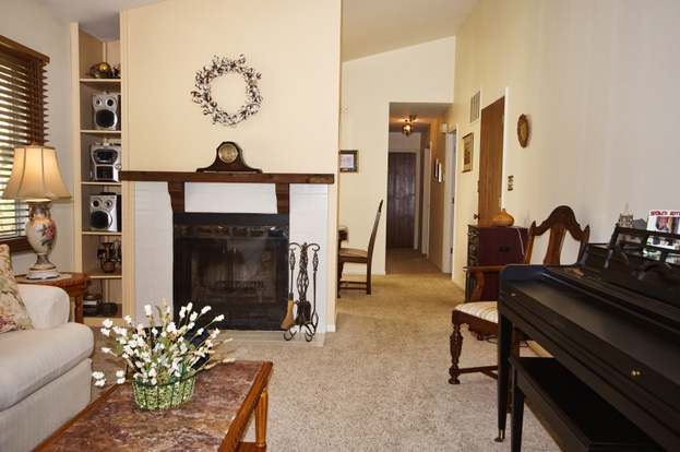 1552 Lighthouse Dr Naperville Il 60565 Mls 10494380 Redfin