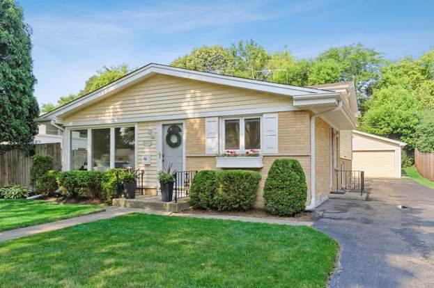 533 Drake St Libertyville Il 60048 Mls 10805398 Redfin