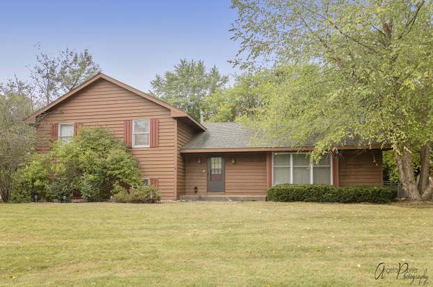 3200 W Bretons Dr Mchenry Il 60050 Zillow