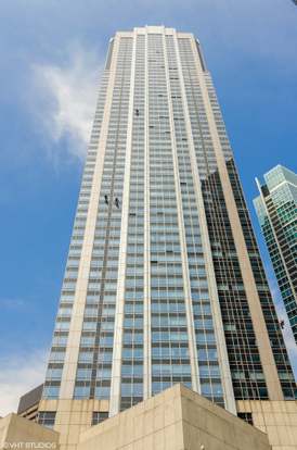 440 N Mcclurg Ct 1005 Chicago Il 60611 Mls 10373992 Redfin
