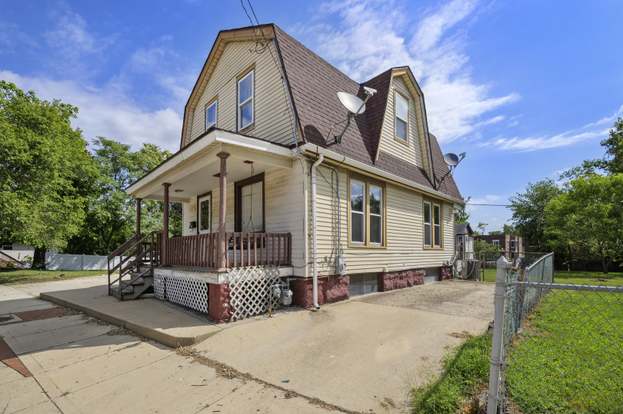 318 N Center St Joliet Il Mls Redfin