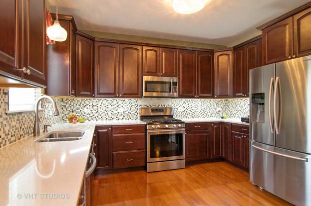2055 Colchester Ave Hoffman Estates Il 60192 4 Beds 3 5 Baths