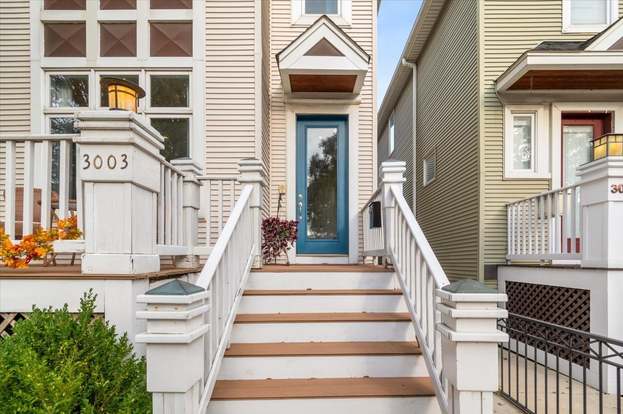 3003 N Oakley Ave, Chicago, IL 60618 | MLS# 11323626 | Redfin