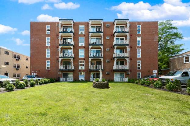 5755 N Oketo Ave Chicago Il 60631 Mls 10711047 Redfin