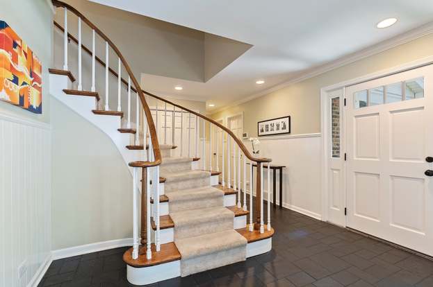 515 Shannon Rd Deerfield Il 60015 Mls 10606646 Redfin