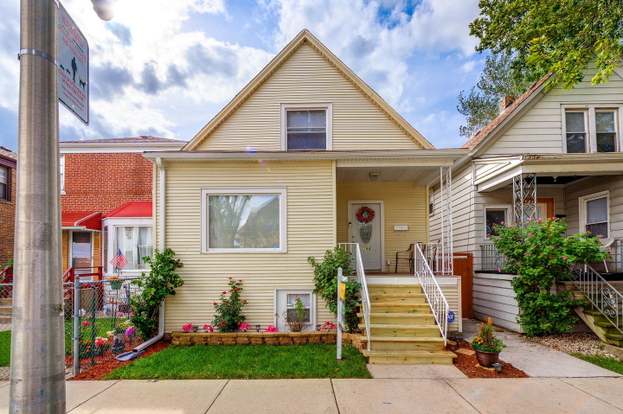 1744 N Tripp Ave Chicago Il 60639 5 Beds 2 5 Baths