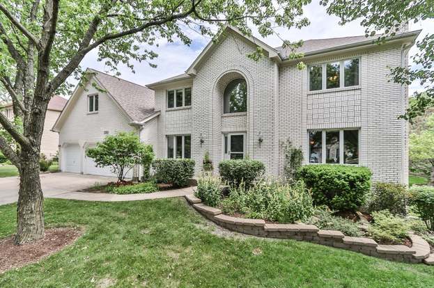 2224 Regency Woods Dr Lisle Il 60532 Mls 10841976 Redfin