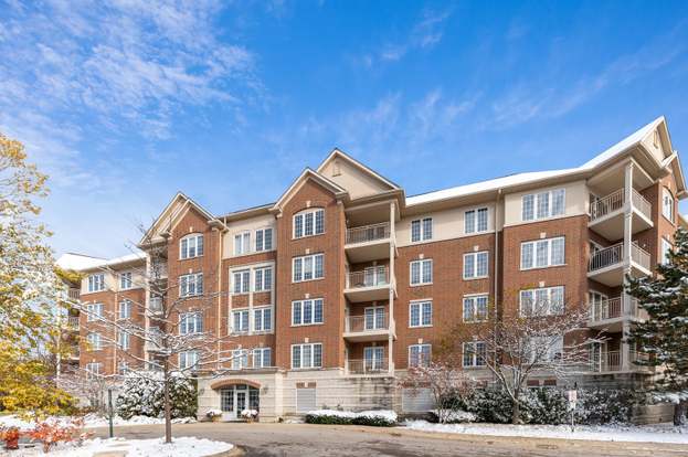 640 Robert York Ave 109 Deerfield Il 60015 Mls 10565674 Redfin