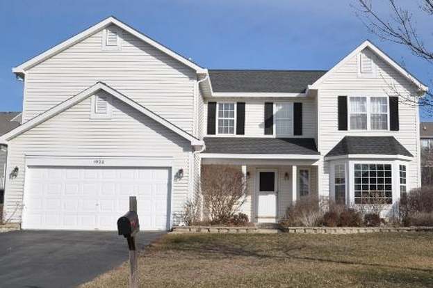 1032 Mcphee Dr Lake In The Hills Il 60156 Mls 08253690 Redfin