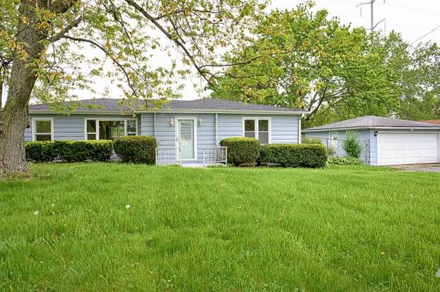 1740 N Mcaree Rd Waukegan Il 60085 Mls 10396692 Redfin