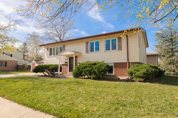 200 Lee St, Park Forest, IL 60466 | MLS# 11674706 | Redfin