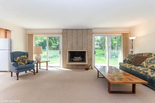 16w523 Timberlake Dr Willowbrook Il 60527 Mls 10435740 Redfin
