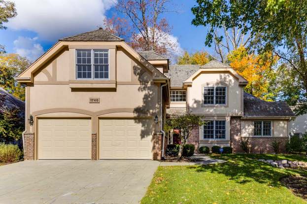 1740 Princeton Ct Lake Forest Il 60045 Mls 11258745 Redfin 1740 Princeton Ct Lake Forest Il, Garage Door Repair Lake Forest Illinois
