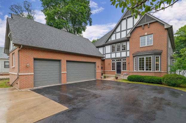 country house clarendon hills phone number