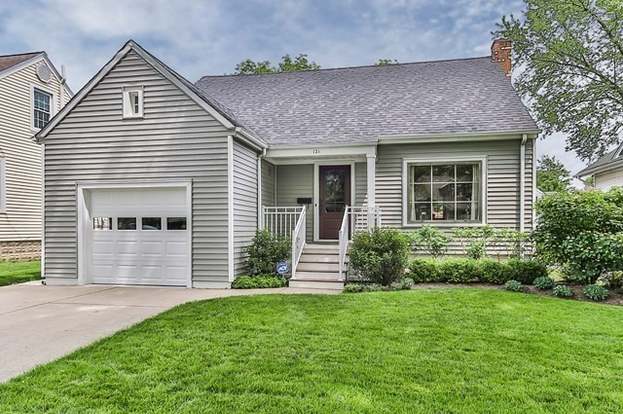 121 S Mitc Ave Arlington Heights Il 60005 Mls 09994838 Redfin 121 S Mitc Ave Arlington Heights Il 60005