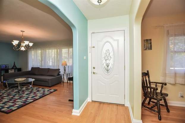 1130 S School St Lombard Il 60148 Mls 09932853 Redfin