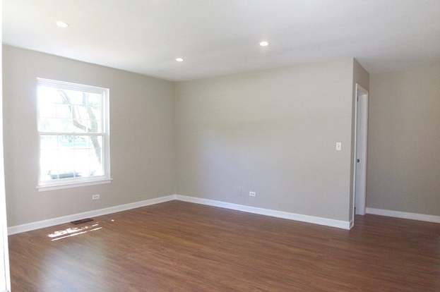 217 Victoria Ln Elk Grove Village Il 60007 Mls 10058865 Redfin
