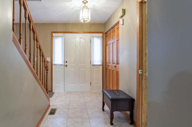 217 Victoria Ln Elk Grove Village Il 60007 Mls 10058865 Redfin