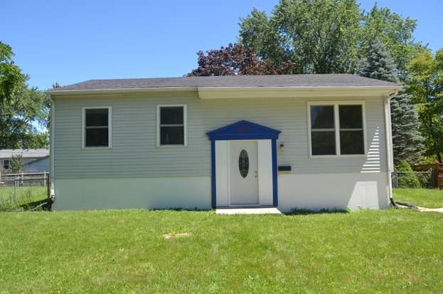 518 Gentle Breeze Ter Carpentersville Il 60110 Mls 10040910