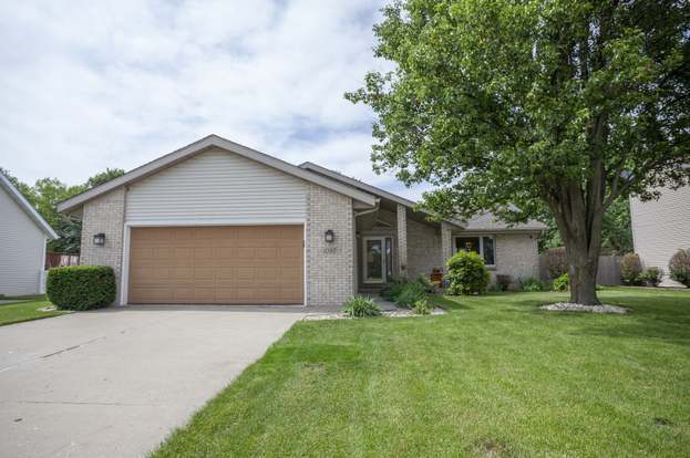 1095 Comfort Cove Dr Machesney Park Il 61115 Mls 10427964
