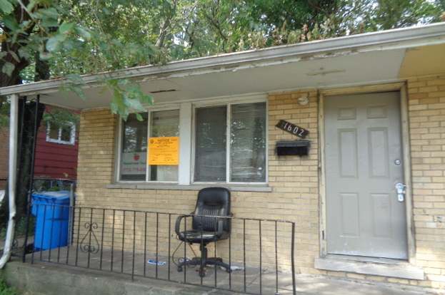 11602 S Peoria St Chicago Il 60643 Mls 09757973 Redfin 11602 S Peoria St Chicago Il 60643