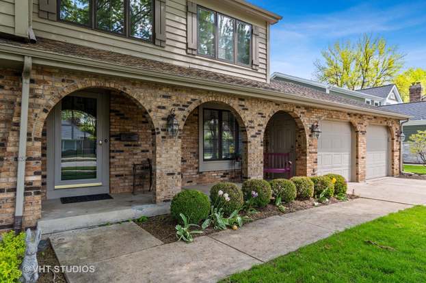 1020 Heatherton Dr Naperville Il 60563 Mls 10384974 Redfin