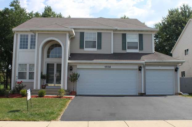2536 Whitehall Ln Naperville Il 60564 Mls 08438991 Redfin