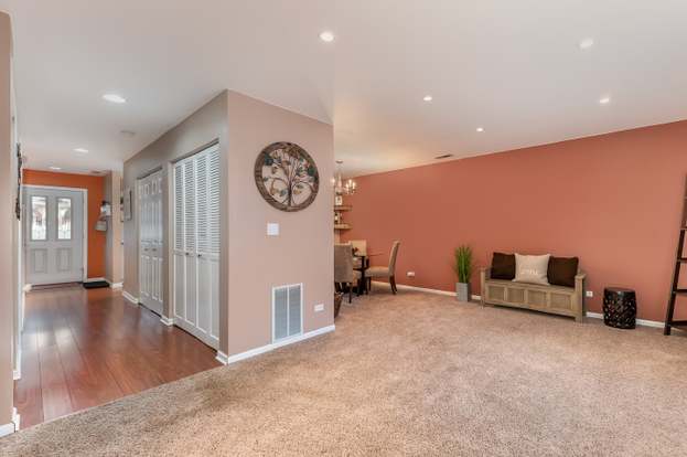715 Pinetree Ct Romeoville IL 60446 MLS# 11269759 Redfin 715 Pinetree Ct Romeoville IL 60446 MLS# 11269759 Redfin