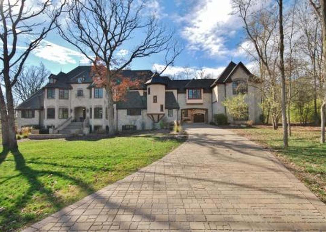 6N558 Kim Ln, ST. CHARLES, IL 60175 | Redfin