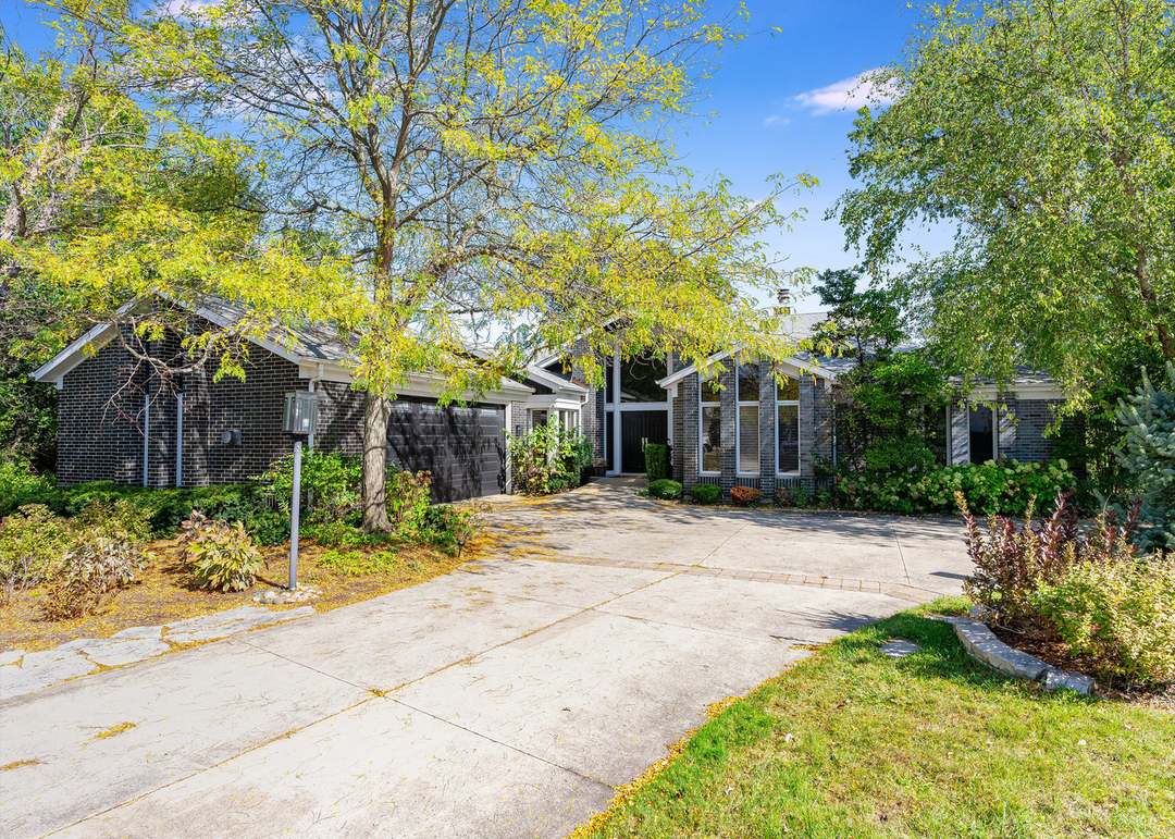 1765 Orchid Ct, Highland Park, IL 60035 | Redfin