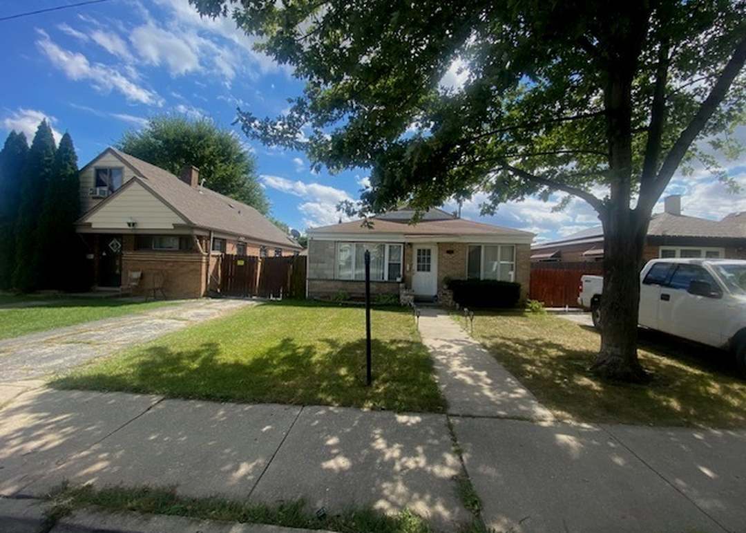 3775 W Pippin St, Chicago, IL 60652 | MLS# 12279526 | Redfin 3775 W Pippin St, Chicago, IL 60652 | MLS# 12279526 | Redfin