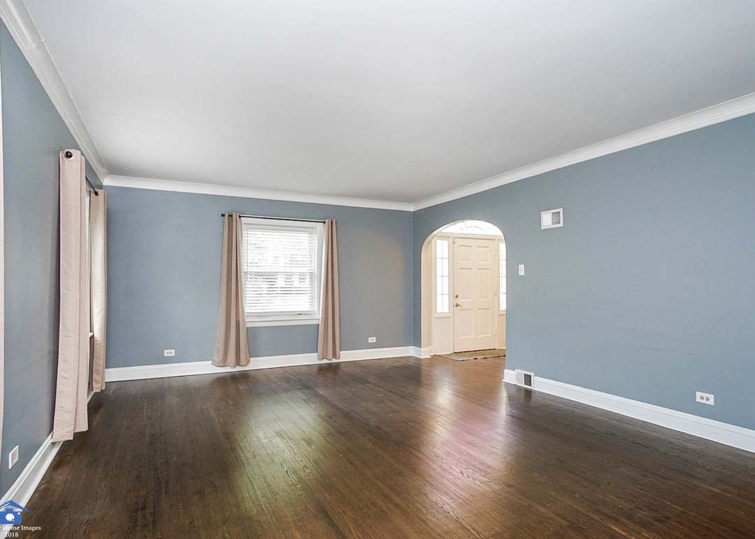 10257 S Leavitt St, Chicago, IL 60643