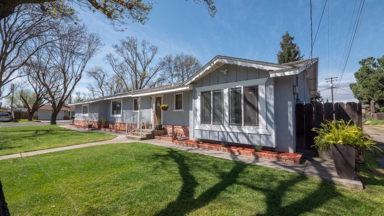 1319 Hilliard Way Modesto Ca 95355 3 Beds 2 Baths