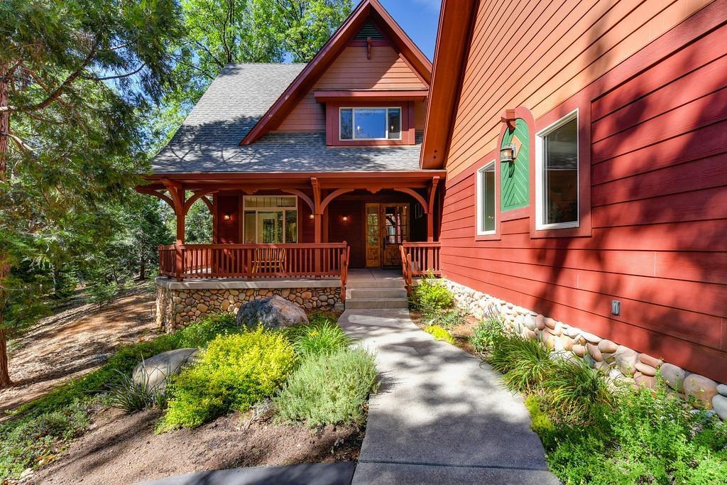 5762 Arrowhead Dr, Foresthill, CA 95631 | MLS# 222071129 | Redfin