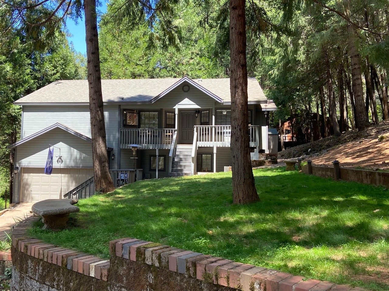 6255 Happy Pines Dr, Foresthill, CA 95631 | MLS# 20037163 | Redfin