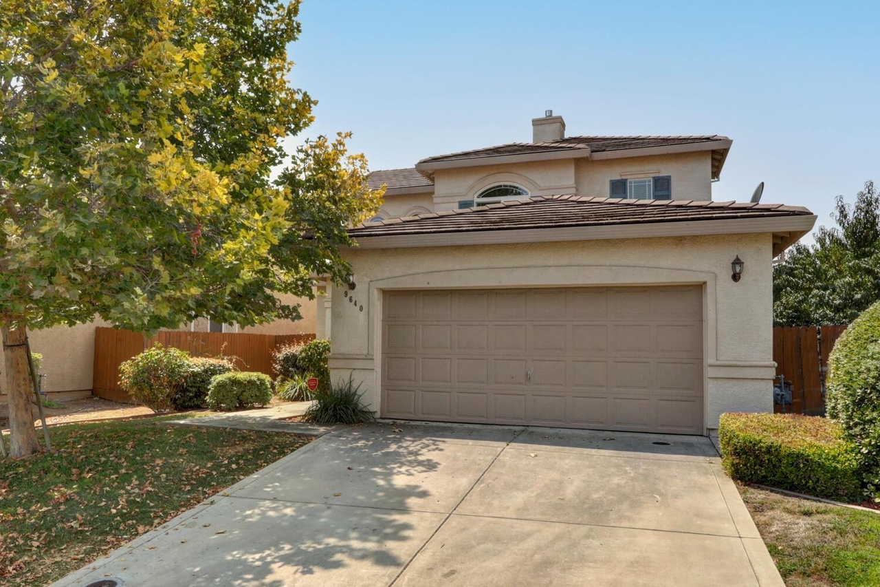 9640 Spring Breeze Ct, Elk Grove, CA 95757
